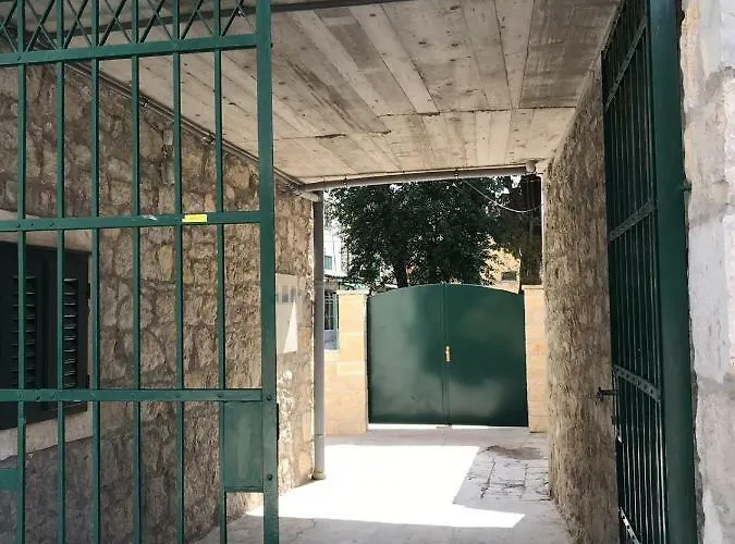 Center Roko Appartement