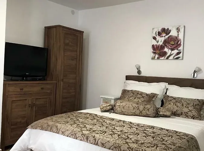 Appartement Center Roko *